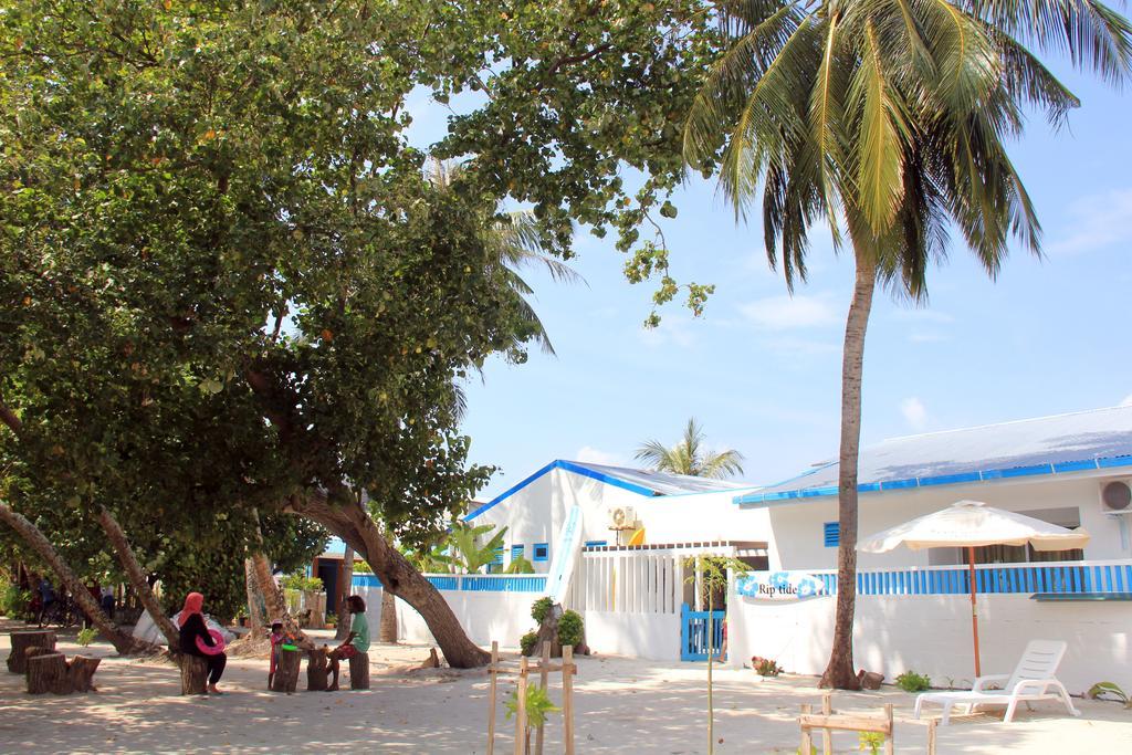 Rip Tide Vacation Inn, K.Guraidhoo Guraidhoo  Exterior foto